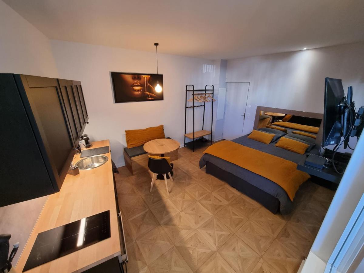 La Chambre Des Secrets Biarritz Bagian luar foto